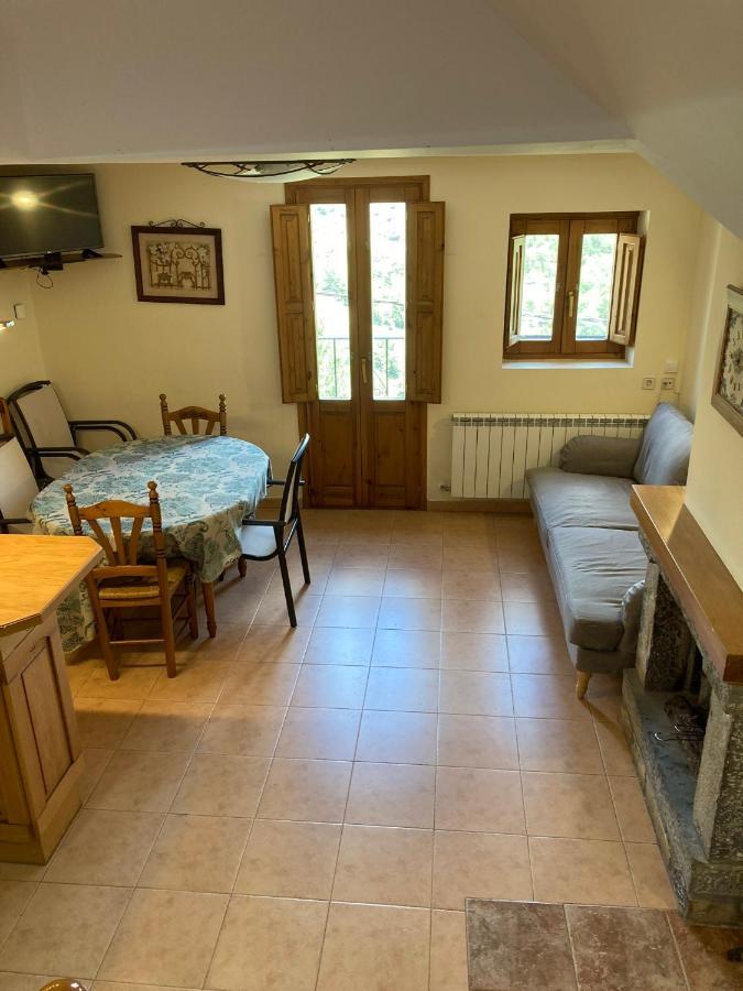Casa Encuentra, En El Pirineo Al Lado De Ainsa Pensionat El Pueyo de Araguás Eksteriør billede