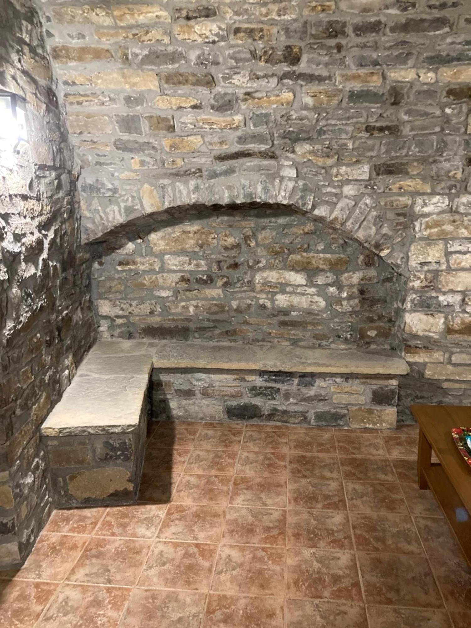 Casa Encuentra, En El Pirineo Al Lado De Ainsa Pensionat El Pueyo de Araguás Eksteriør billede