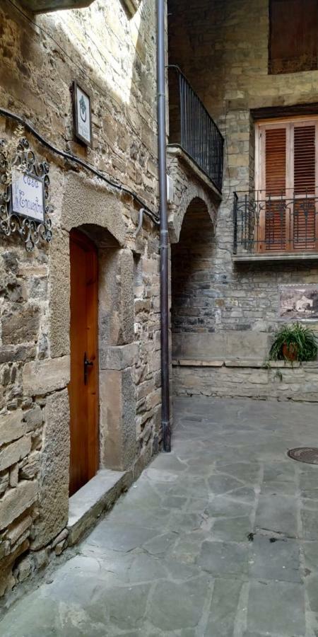 Casa Encuentra, En El Pirineo Al Lado De Ainsa Pensionat El Pueyo de Araguás Eksteriør billede