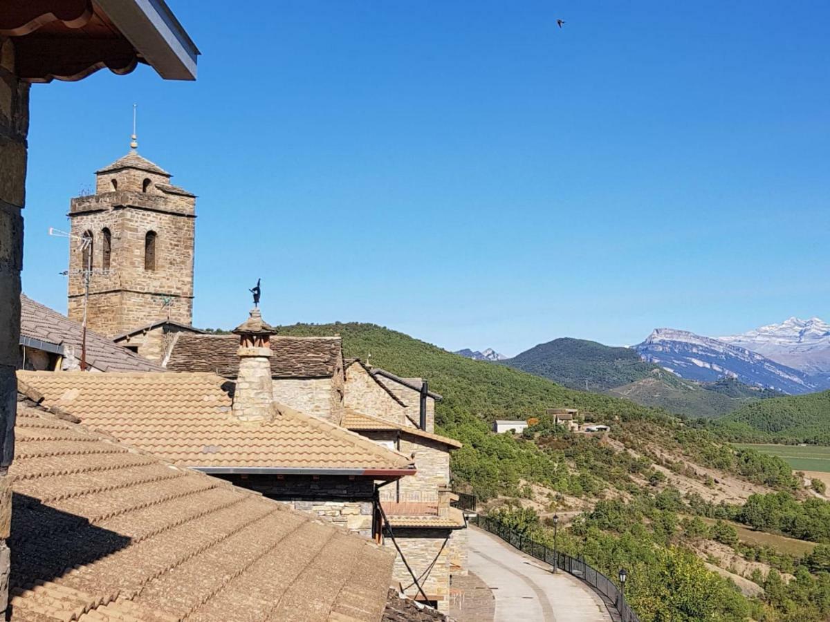 Casa Encuentra, En El Pirineo Al Lado De Ainsa Pensionat El Pueyo de Araguás Eksteriør billede