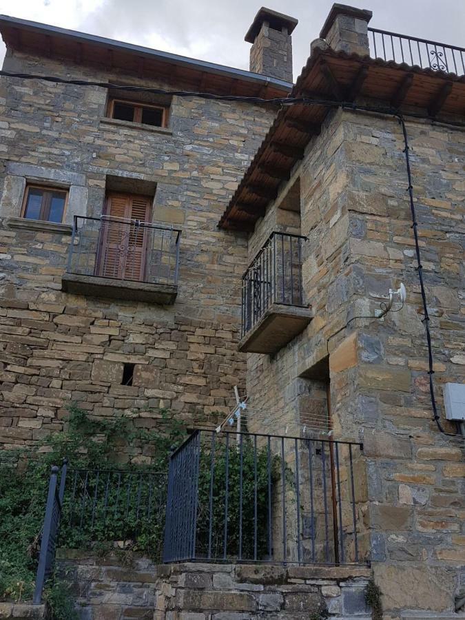 Casa Encuentra, En El Pirineo Al Lado De Ainsa Pensionat El Pueyo de Araguás Eksteriør billede
